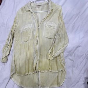 Cloth and Stone yellow fade button down